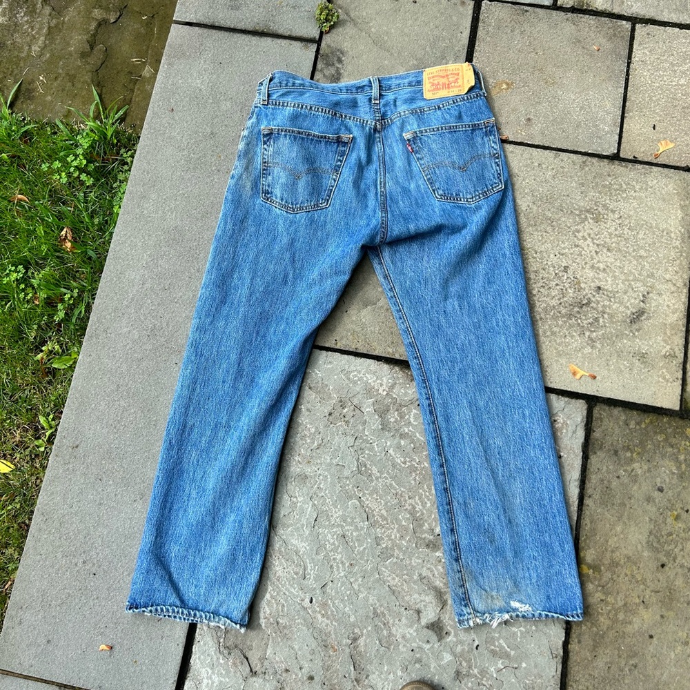 Levi’s 501 blue jeans